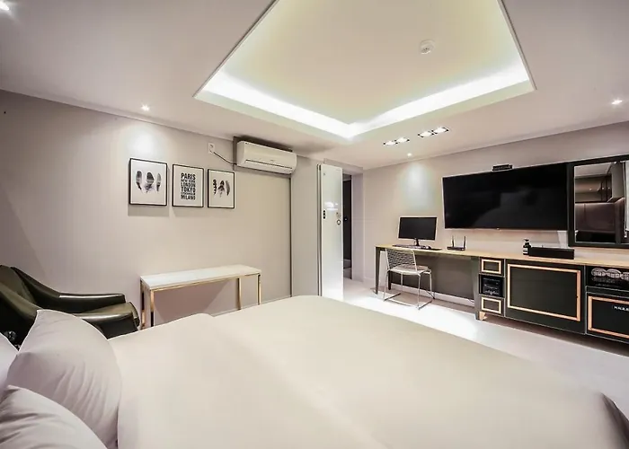 Hotel Cheese Seomyeon *